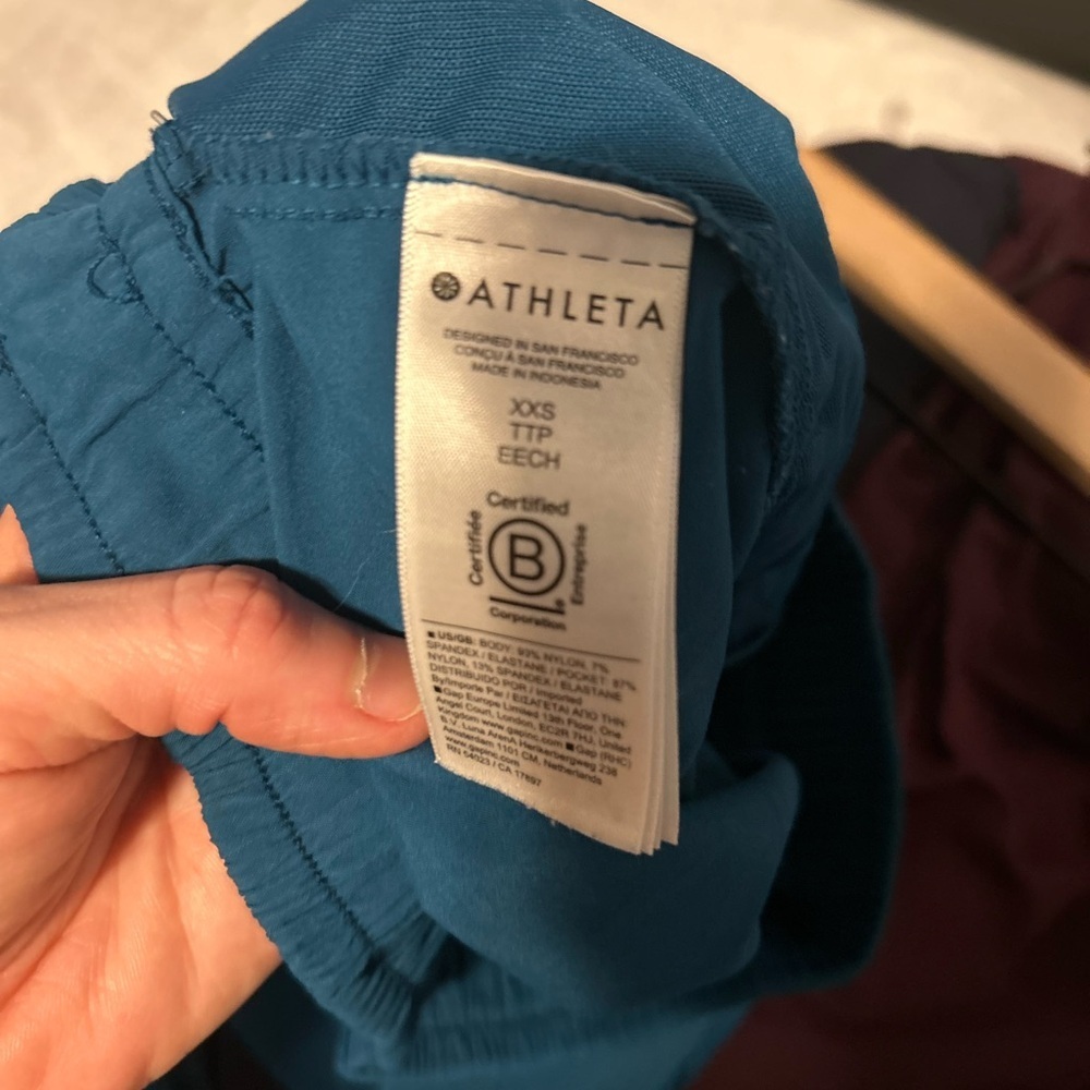 Athleta Highlands pant women’s teal wide leg high rise travel pants - Picture 2 of 9